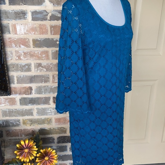 Ronni Nicole Teal Blue Lace Dress Coquette Eyelet Crochet Scoop Neck Midi Sheath - Picture 4 of 13